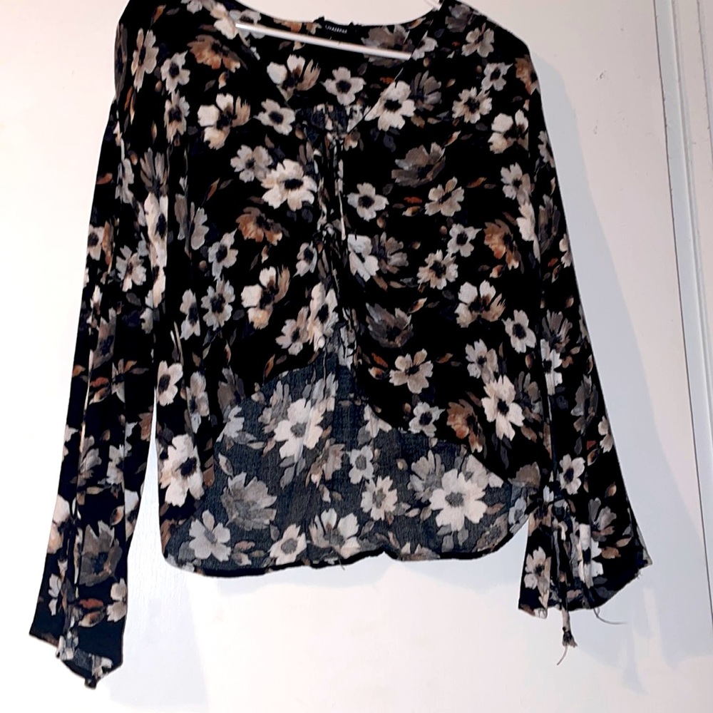 Floral lace up top.